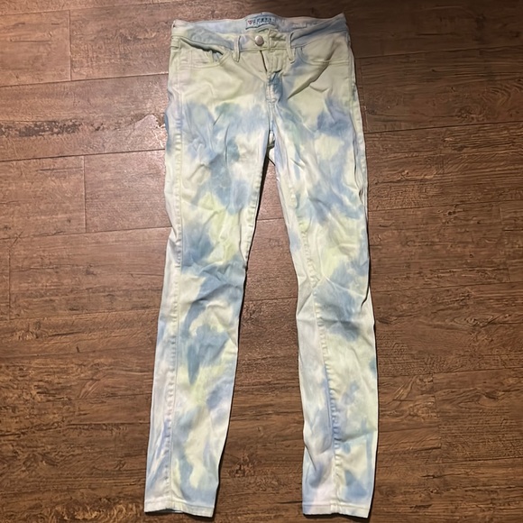 Guess Brittney Skinny Ankle Blue and Green Tie Dyed Jeans - Picture 1 of 5